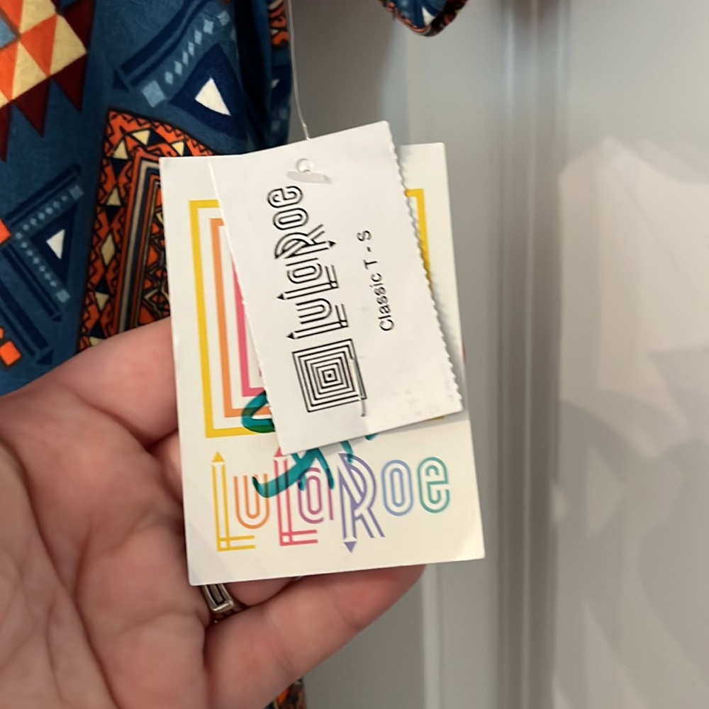 LuLaRoe Classic Tee Aztec Design - Picture 4 of 6